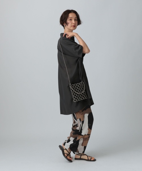 LEPSIM(レプシィム)の「ビーズショルダーミニバッグ 324877(ショルダーバッグ・レディース・ブラック系その他/シルバー・ONE SIZE)」の21枚目の写真