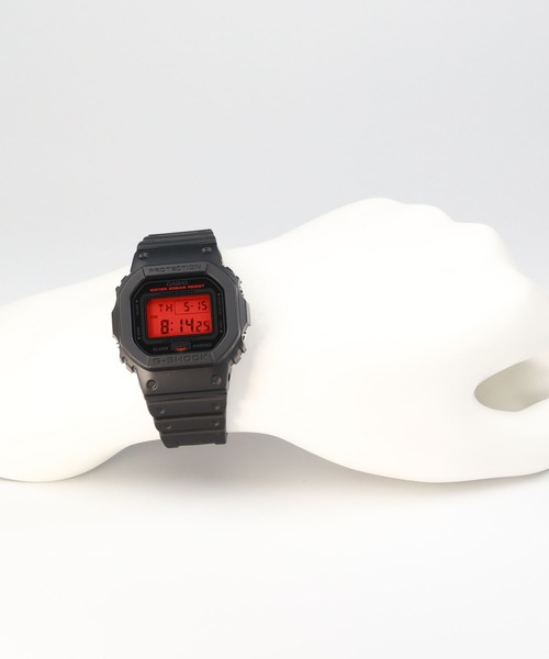 G-SHOCK(ジーショック)の「Black and Red Series / DW-5600BBR-1JF(デジタル腕時計・メンズ・ブラック×レッド・FREE)」の8枚目の写真