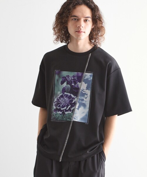 tk.TAKEO KIKUCHI（ティーケータケオキクチ）の「インバージョンフラワーカットソー（Tシャツ/カットソー・メンズ・ホワイト/ライトグレー/ブラック・01/02/03）」の2枚目の写真