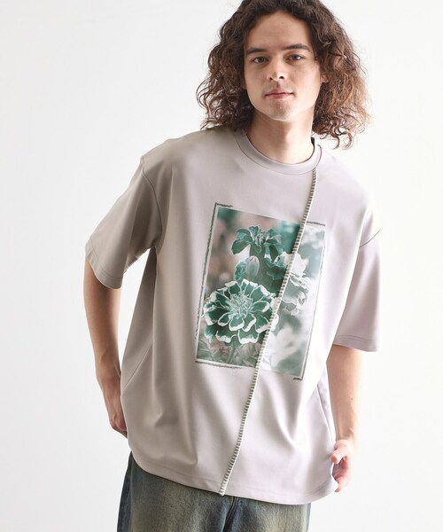 tk.TAKEO KIKUCHI（ティーケータケオキクチ）の「インバージョンフラワーカットソー（Tシャツ/カットソー・メンズ・ホワイト/ライトグレー/ブラック・01/02/03）」の7枚目の写真