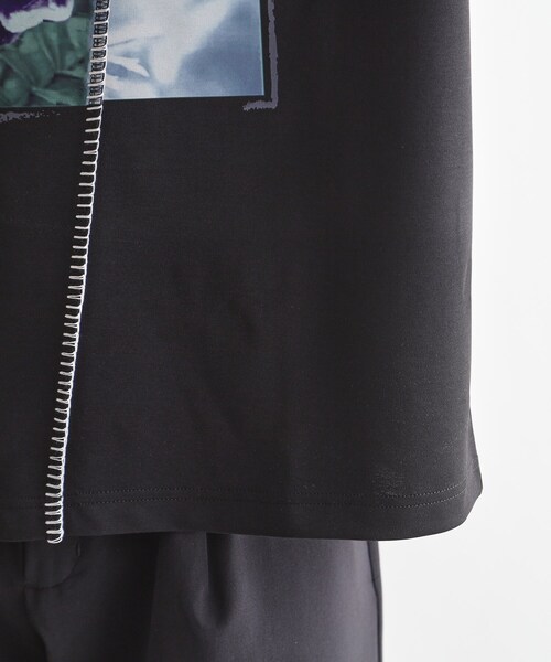 tk.TAKEO KIKUCHI（ティーケータケオキクチ）の「インバージョンフラワーカットソー（Tシャツ/カットソー・メンズ・ホワイト/ライトグレー/ブラック・01/02/03）」の20枚目の写真