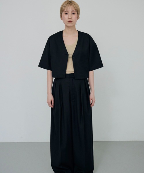 lit（リット）の「Over Shoulder Half Sleeve Jaket（ノーカラージャケット・レディース・ブラック/キナリ・FREE）」の13枚目の写真