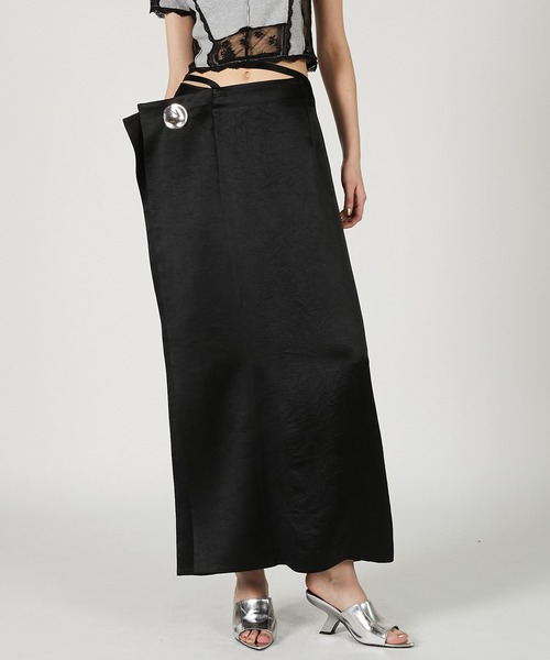 PRANK PROJECT（プランクプロジェクト）の「メタルモチーフローウエストスカート / Metal Motif Low Waist Skirt（スカート・レディース・ブラック/ネイビー/ホワイト・36/38）」の2枚目の写真