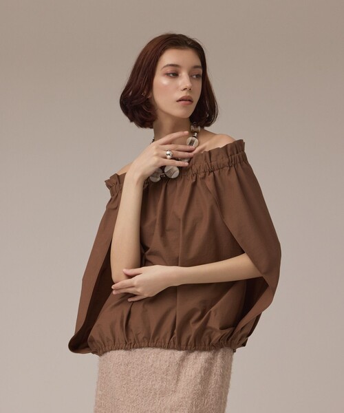 23SS 美品【ビアズリー】レイヤードシャツ ケープ風 バンドカラー とろみ素材 23SS 美品【ビアズリー】レイヤードシャツ ケープ風 バンドカラー