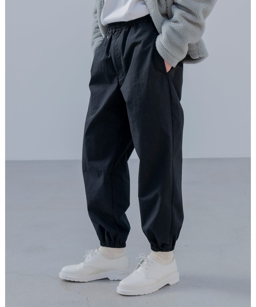 uniform experiment(ユニフォームエクスペリメント)の「LOOSE-FIT JOGGER PANTS(その他パンツ・メンズ・カーキ/ブラック・4/3/2/1)」の3枚目の写真