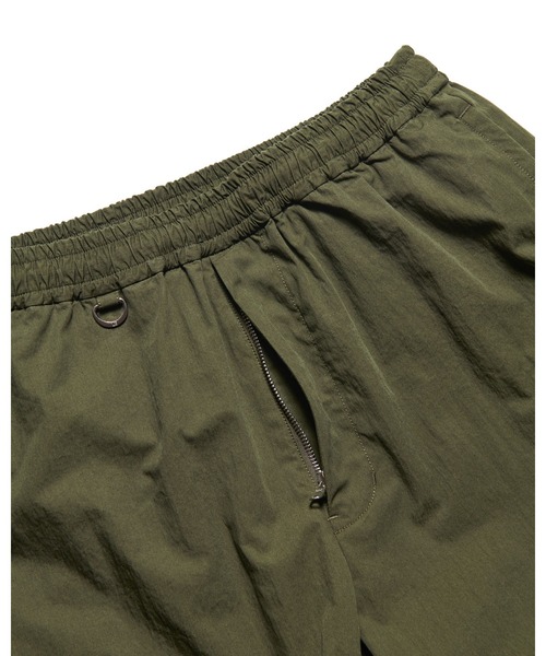 uniform experiment(ユニフォームエクスペリメント)の「LOOSE-FIT JOGGER PANTS(その他パンツ・メンズ・カーキ/ブラック・4/3/2/1)」の14枚目の写真