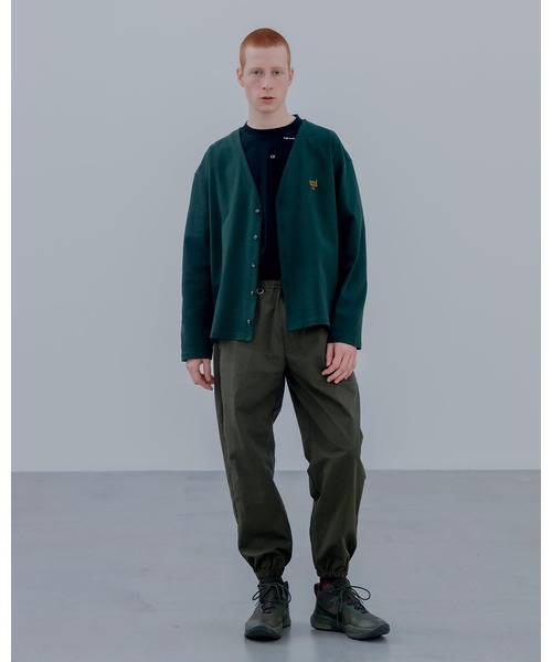 uniform experiment(ユニフォームエクスペリメント)の「LOOSE-FIT JOGGER PANTS(その他パンツ・メンズ・カーキ/ブラック・4/3/2/1)」の7枚目の写真