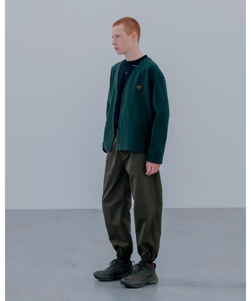 uniform experiment(ユニフォームエクスペリメント)の「LOOSE-FIT JOGGER PANTS(その他パンツ・メンズ・カーキ/ブラック・4/3/2/1)」の8枚目の写真