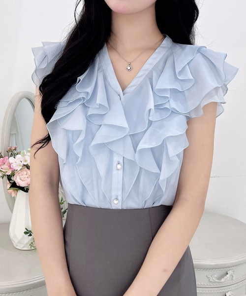 INGNI(イング)の「フリルシアーノースリブラウス/A(シャツ/ブラウス・レディース・ピンク/サックスブルー/ブラック/オフホワイト・M)」の4枚目の写真