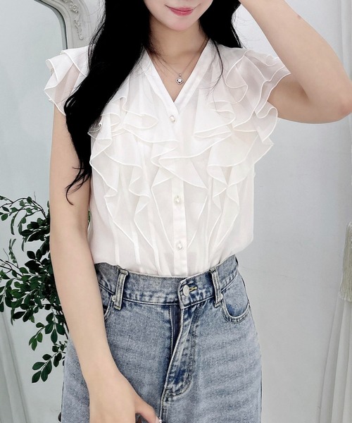 INGNI(イング)の「フリルシアーノースリブラウス/A(シャツ/ブラウス・レディース・ピンク/サックスブルー/ブラック/オフホワイト・M)」の6枚目の写真