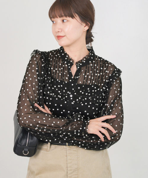 IENA（イエナ）の「《WEB限定/追加2》楊柳フリルピンタックブラウス（シャツ/ブラウス・レディース・ブラック・FREE）」の5枚目の写真