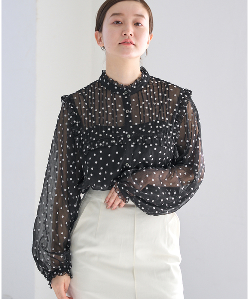 IENA（イエナ）の「《WEB限定/追加2》楊柳フリルピンタックブラウス（シャツ/ブラウス・レディース・ブラック・FREE）」の16枚目の写真