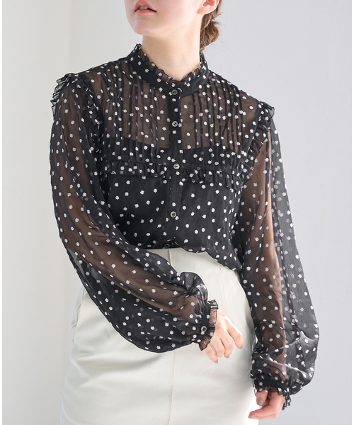 IENA（イエナ）の「《WEB限定/追加2》楊柳フリルピンタックブラウス（シャツ/ブラウス・レディース・ブラック・FREE）」の17枚目の写真