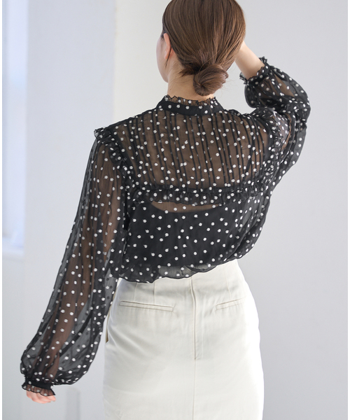 IENA（イエナ）の「《WEB限定/追加2》楊柳フリルピンタックブラウス（シャツ/ブラウス・レディース・ブラック・FREE）」の18枚目の写真