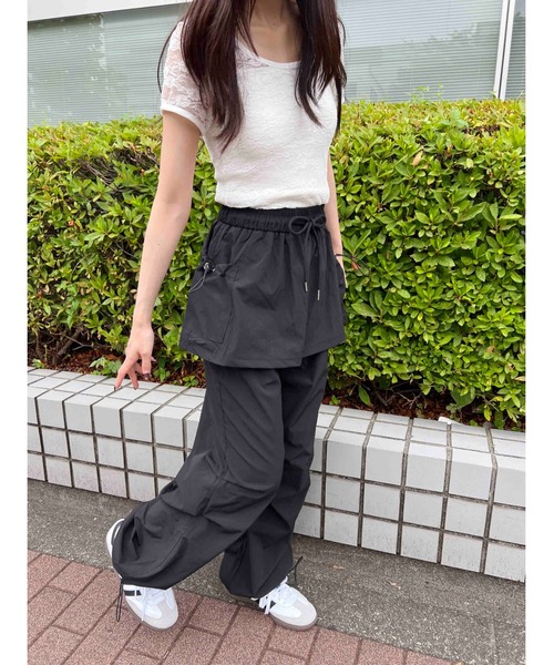 WC（ダブル シー）の「スカートドッキングナイロンパンツ（その他パンツ・レディース・チャコールグレー/ブラック・FREE）」の10枚目の写真