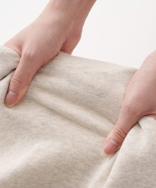 PUPPAPUPO（プッパプーポ）の「カレッジロゴ スウェット トレーナー（スウェット・キッズ・キナリ/チャコール・80/90/100/110）」の16枚目の写真