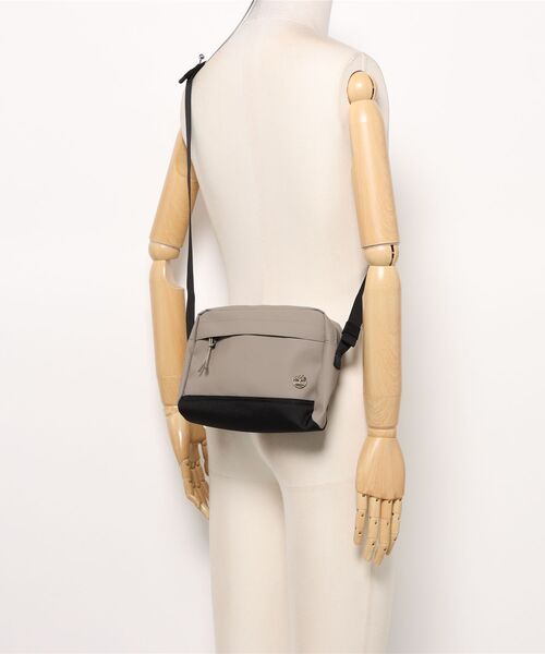 Timberland（ティンバーランド）の「ウェザーレディー クロスボディ バッグ（ショルダーバッグ・メンズ・ライトブラウン・FREE）」の5枚目の写真