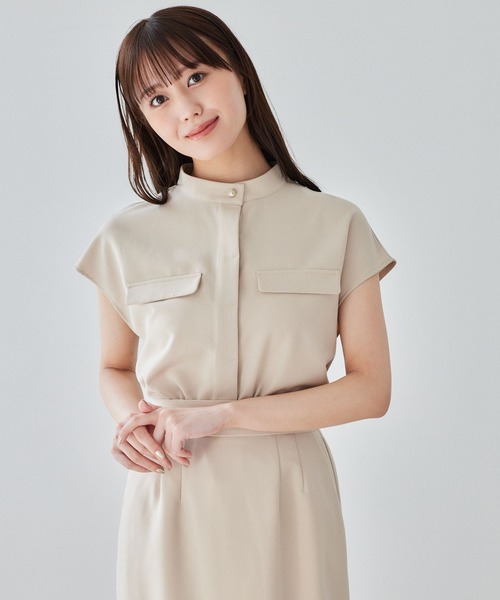 Andemiu（アンデミュウ）の「ポケットデザインフレンチスリーブシャツ579753（シャツ/ブラウス・レディース・アイボリー/チャコールグレー/オレンジ・FREE）」の2枚目の写真