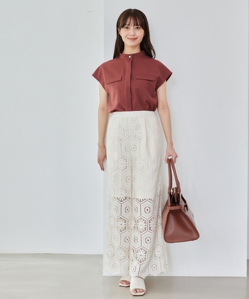 Andemiu（アンデミュウ）の「ポケットデザインフレンチスリーブシャツ579753（シャツ/ブラウス・レディース・アイボリー/チャコールグレー/オレンジ・FREE）」の4枚目の写真