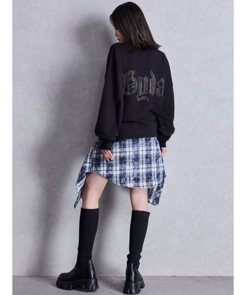 GYDA（ジェイダ）の「グレーはWEB限定カラー！GG BACK bijouプルオーバー（パーカー・レディース・オフホワイト/グレー/ブラック/ピンク・FREE）」の9枚目の写真