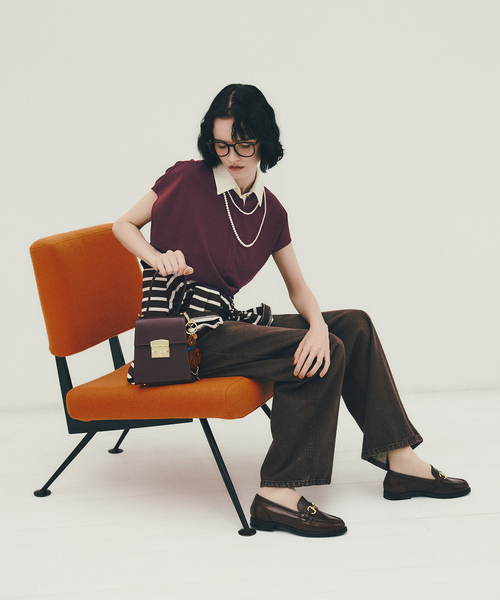 La TOTALITE(ラトータリテ)の「MILOS/ミロス ビット付きミニバッグ(ショルダーバッグ・レディース・ボルドー/ブラック・FREE)」の5枚目の写真