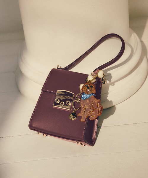 La TOTALITE(ラトータリテ)の「MILOS/ミロス ビット付きミニバッグ(ショルダーバッグ・レディース・ボルドー/ブラック・FREE)」の6枚目の写真