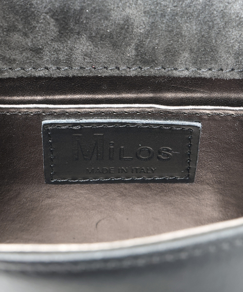 La TOTALITE(ラトータリテ)の「MILOS/ミロス ビット付きミニバッグ(ショルダーバッグ・レディース・ボルドー/ブラック・FREE)」の19枚目の写真
