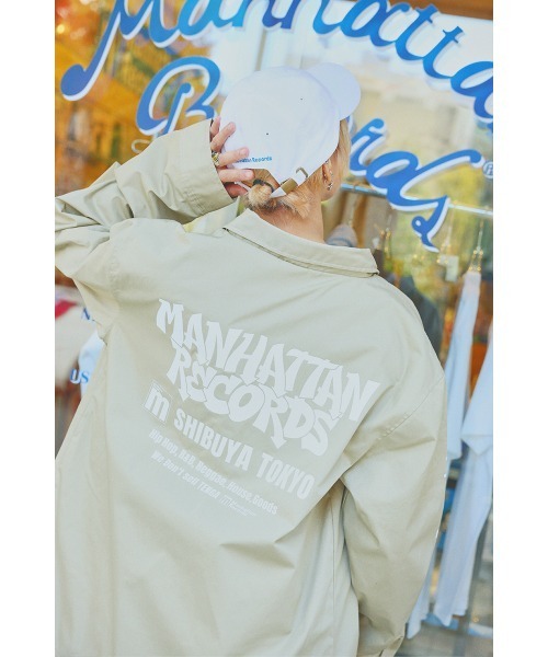 TENGA(テンガ)の「TENGA×Manhattan Records Coach JKT(その他アウター・メンズ・ベージュ/ブラック・MEDIUM/LARGE)」の2枚目の写真