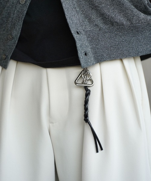 WYM LIDNM（ウィム バイ リドム）の「COMBINATION MACRAME KNOT KEY HOLDER（キーホルダー・メンズ・シルバー系・FREE）」の13枚目の写真