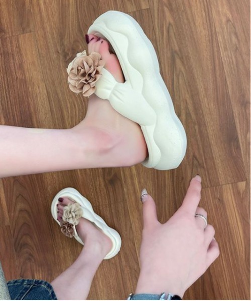 gossip!ロサンゼルス(ゴシップロサンゼルス)の「厚底サンダル リボン デザインミュールサンダル 美脚 夏 Y2K 水着OK(サンダル・レディース・ブラック・M/L/XL)」の12枚目の写真