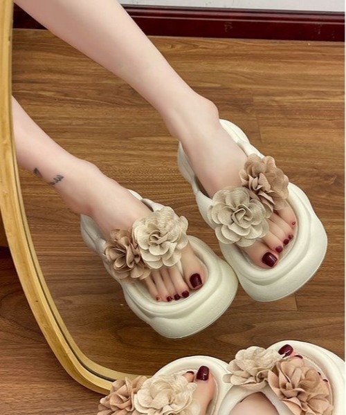 gossip!ロサンゼルス(ゴシップロサンゼルス)の「厚底サンダル リボン デザインミュールサンダル 美脚 夏 Y2K 水着OK(サンダル・レディース・ブラック・M/L/XL)」の15枚目の写真