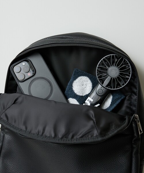 ABAHOUSE（アバハウス）の「【WEB別注】シボレザー スマートリュック / バックパック / 15.0インチPC対応 / A4サイズ対応可能（バックパック/リュック・メンズ・ネイビー/ブラック/グレー・フリー）」の19枚目の写真