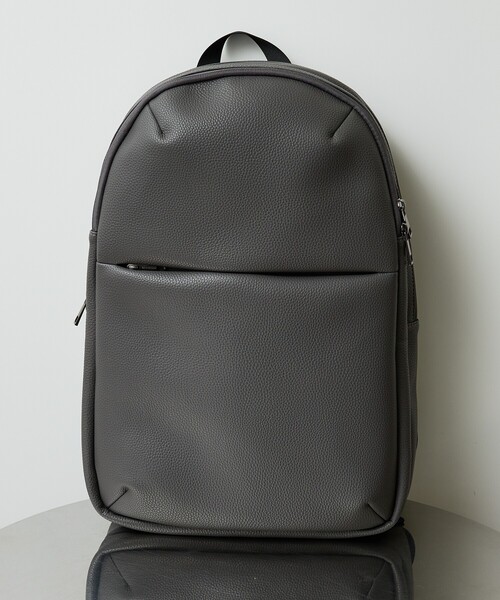 ABAHOUSE（アバハウス）の「【WEB別注】シボレザー スマートリュック / バックパック / 15.0インチPC対応 / A4サイズ対応可能（バックパック/リュック・メンズ・ネイビー/ブラック/グレー・フリー）」の13枚目の写真