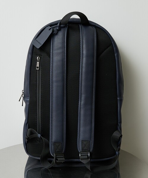 ABAHOUSE（アバハウス）の「【WEB別注】シボレザー スマートリュック / バックパック / 15.0インチPC対応 / A4サイズ対応可能（バックパック/リュック・メンズ・ネイビー/ブラック/グレー・フリー）」の6枚目の写真