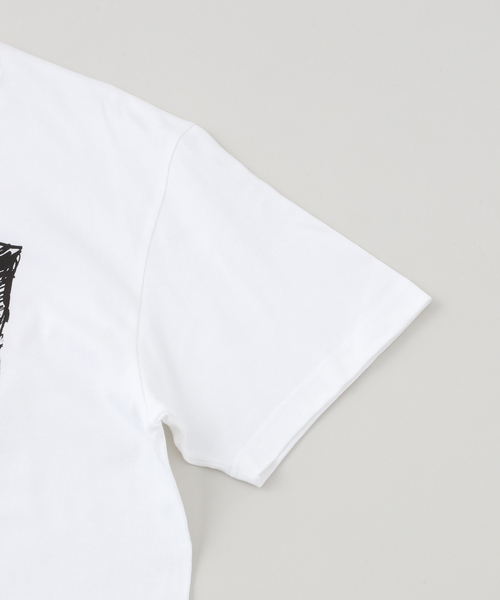 EDIFICE（エディフィス）の「RAYLOWRT(レイローリー) × THE CLASH(ザ・クラッシュ) Tシャツ（Tシャツ/カットソー・メンズ・ホワイト/ホワイト系その他/ブラック系その他/ブラック・X-LARGE/LARGE/MEDIUM）」の7枚目の写真