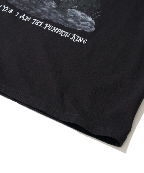 THE NIGHTMARE BEFORE CHRISTMAS】グラフィックプリントTシャツ