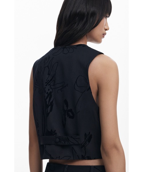 フォークディテール テーラード Vネックジレ ブラック