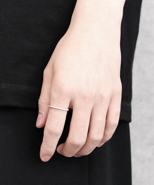 Juha（ユハ）の「RING - TWIST - SILVER（リング・メンズ・シルバー・7号/9号/11号/13号/15号/17号/19号/5号）」の3枚目の写真
