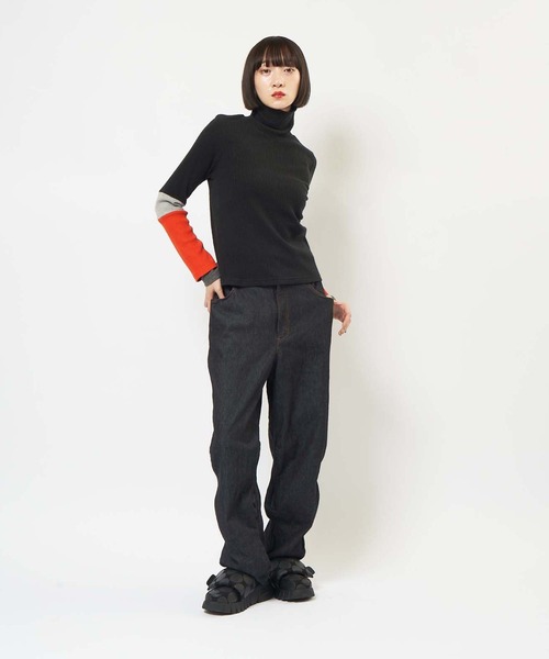 gomme（ゴム）の「【EC限定】ウェーブデニムパンツ（デニムパンツ・レディース・インディゴブルー・MEDIUM）」の4枚目の写真