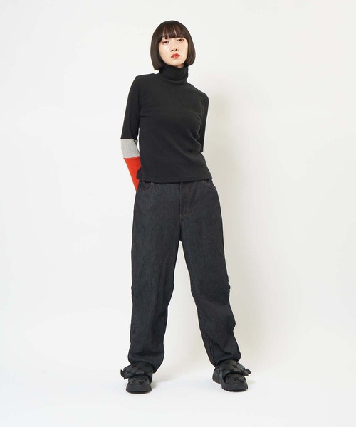 gomme（ゴム）の「【EC限定】ウェーブデニムパンツ（デニムパンツ・レディース・インディゴブルー・MEDIUM）」の5枚目の写真