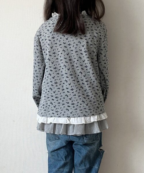CIAOPANIC TYPY(チャオパニックティピー)の「【WEB限定】【KIDS】フラワープリントフリルワッフルスナップカーデ(カーディガン/ボレロ・キッズ・グレー/ブラック/アイボリー・150/130/110)」の9枚目の写真