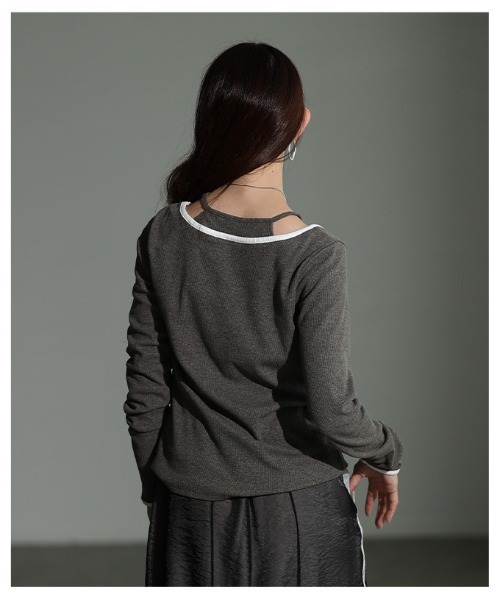 Sawa a la mode(サワアラモード)の「アメスリタンクレイヤード風リブニットトップス(Tシャツ/カットソー・レディース・アイボリー/チャコールグレー・FREE)」の11枚目の写真
