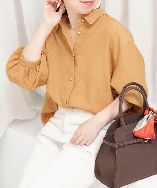 MICO COULIER（ミコクリエ）の「ライトタンブラーパンチングブラウス（シャツ/ブラウス・レディース・ライトグレー/ブラウン/キャメル・38）」の3枚目の写真