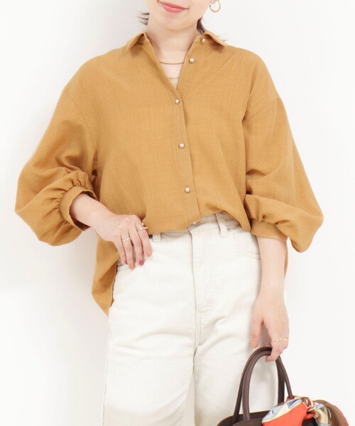 MICO COULIER（ミコクリエ）の「ライトタンブラーパンチングブラウス（シャツ/ブラウス・レディース・ライトグレー/ブラウン/キャメル・38）」の11枚目の写真