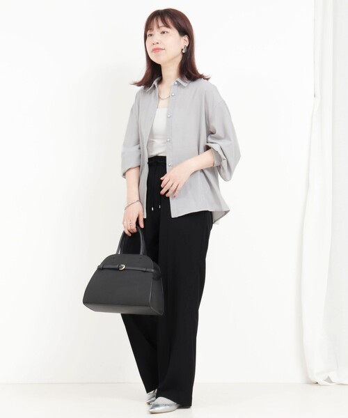 MICO COULIER（ミコクリエ）の「ライトタンブラーパンチングブラウス（シャツ/ブラウス・レディース・ライトグレー/ブラウン/キャメル・38）」の16枚目の写真