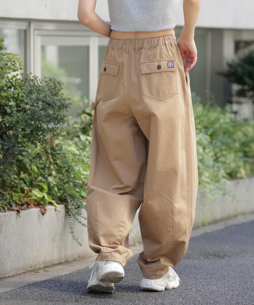GUNG HO（ガンホー）の「〈フリーズマート別注〉GUNG HO ミリタリーバレルパンツ【低身長サイズ有】（その他パンツ・レディース・ベージュ/カーキ・SMALL/X-SMALL/MEDIUM）」の8枚目の写真