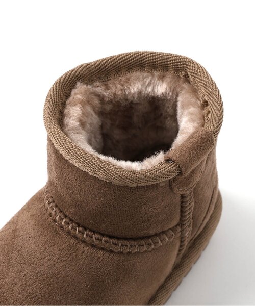 BREEZE(ブリーズ)の「ボアムートンブーツ(ブーツ・キッズ・ブラック/アイボリー/ブラウン/ダークブラウン/ピンク/レインボー/ベージュ・13/14/15 /16/17/18/19/20/21)」の20枚目の写真