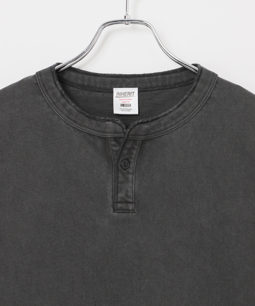 B.C STOCK（ベーセーストック）の「【ANTS & ELEPHANTS】ヘンリーネック ロングスリーブTシャツ（Tシャツ/カットソー・メンズ・ホワイト/ブルー系その他/ブラック・MEDIUM/LARGE）」の14枚目の写真