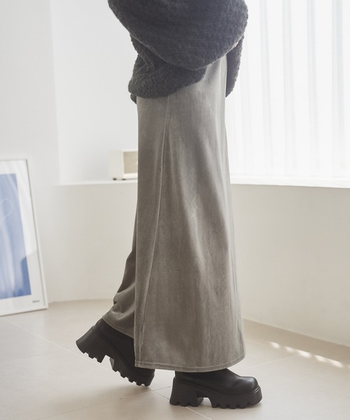 LAULEN(ローレン)の「velor narrow long skirt /ベロアナローロングスカート(スカート・レディース・ブラック/グレー/ブラウン・S/M)」の13枚目の写真