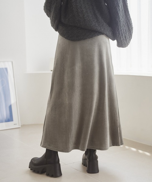 LAULEN(ローレン)の「velor narrow long skirt /ベロアナローロングスカート(スカート・レディース・ブラック/グレー/ブラウン・S/M)」の14枚目の写真